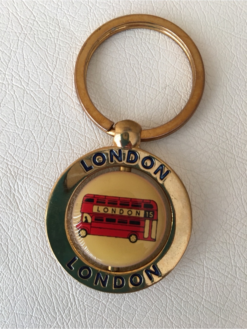 • KEYCHAIN •
LONDON RED DOUBLE DECKER BUS